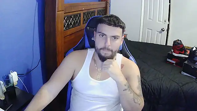 Snapshot of MasterKvn chatting on February 13, 2025, 3:50 am MasterKvn online show from February 13, 2025, 3:50 am