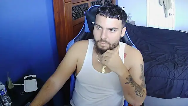 Snapshot of MasterKvn chatting on March 13, 2025, 6:12 pm MasterKvn online show from March 13, 2025, 6:12 pm