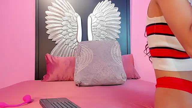 lupeebony online show from January 31, 2026, 7:34 pm