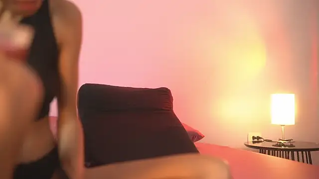 lupeebony online show from March 29, 2026, 8:31 pm