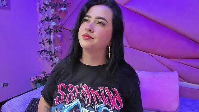 Victoria Rossy online show from October 24, 2025, 7:54 pm