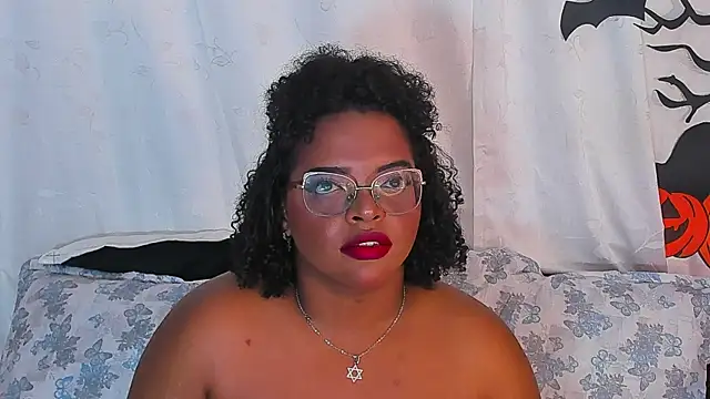 conielaurenth online show from November 2, 2025, 11:01 am