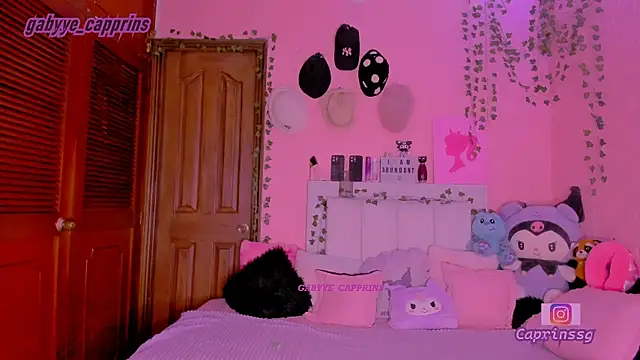 gabyye capprins online show from January 9, 2026, 12:02 am