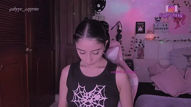 Snapshot of gabyye_capprins chatting on February 20, 2026, 12:07 am gabyye capprins online show from February 20, 2026, 12:07 am