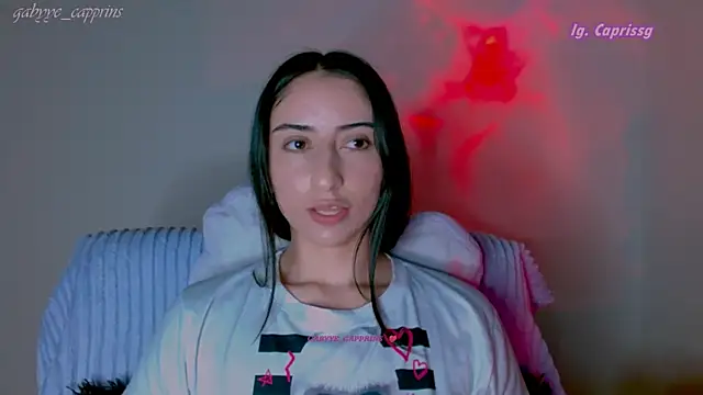 gabyye capprins online show from March 12, 2026, 12:28 am