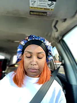 Jayhoney25 online show from October 29, 2025, 3:36 pm