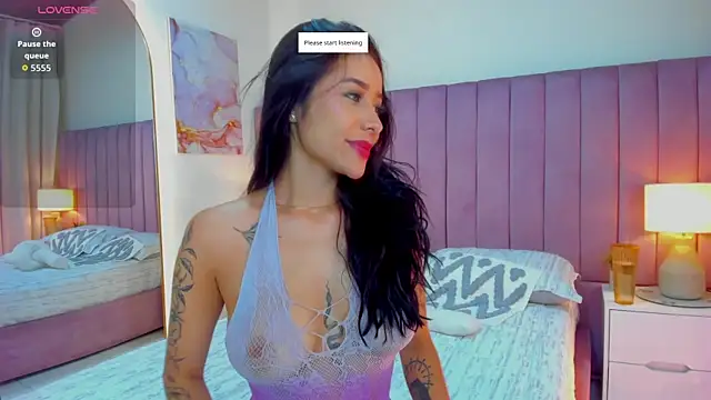 SweetGirl       online show from November 4, 2025, 11:53 am