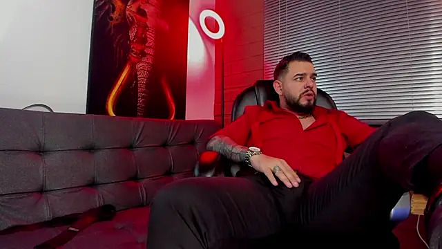 Ethan Castellano online show from January 17, 2025, 2:39 am