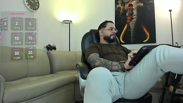 Ethan Castellano online show from February 11, 2026, 9:09 pm