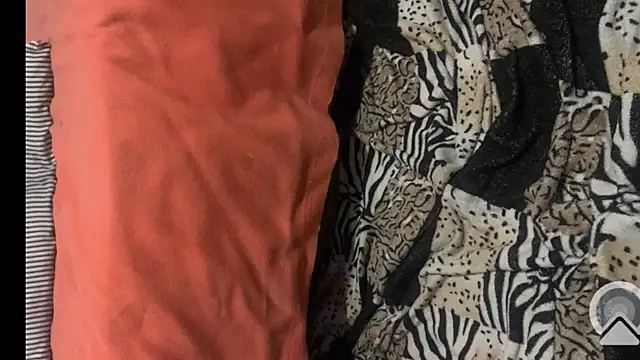 melaniie 7 online show from March 9, 2025, 5:11 am