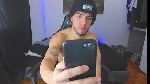 daddy jhons online show from November 22, 2025, 5:12 pm