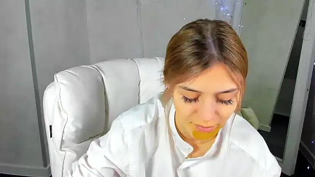 Cherry Price online show from February 18, 2025, 12:15 am