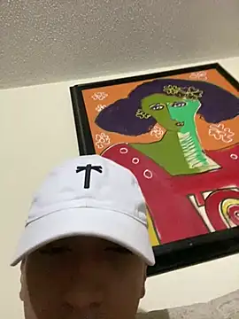 kmilo2405 online show from March 11, 2026, 6:19 am