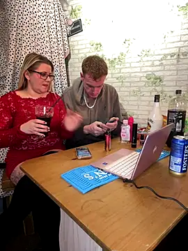 SweetXCandyX online show from December 20, 2025, 6:37 pm