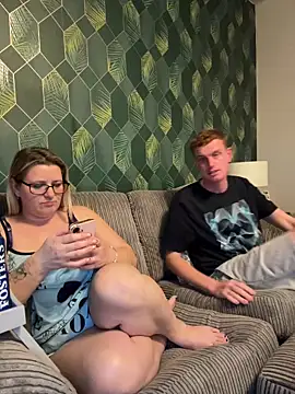 SweetXCandyX online show from January 15, 2026, 8:01 pm