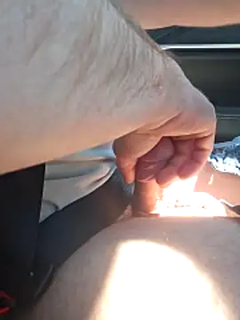 Spunwhiteboy1992 online show from April 20, 2026, 5:48 pm