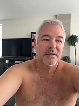Snapshot of aarosteev2 chatting on May 10, 2026, 12:43 pm aarosteev2 online show from May 10, 2026, 12:43 pm