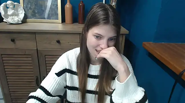 felicity gold online show from December 24, 2024, 10:44 am