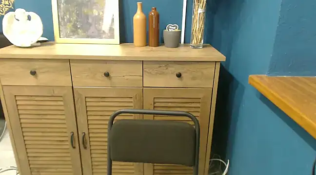 felicity gold online show from January 6, 2025, 11:07 am