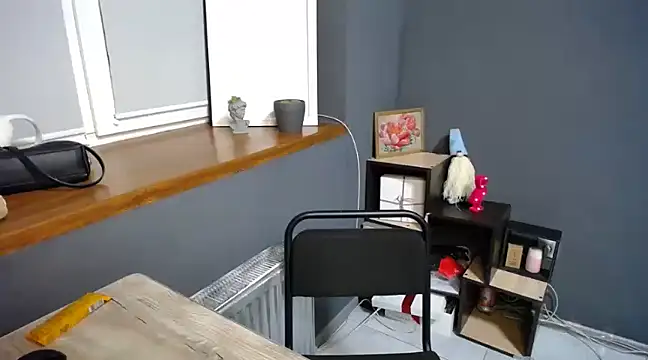 felicity gold online show from February 4, 2025, 7:29 am