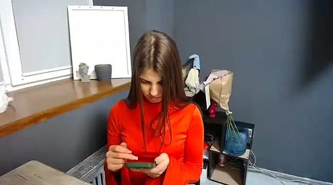 felicity gold online show from February 13, 2025, 7:03 am