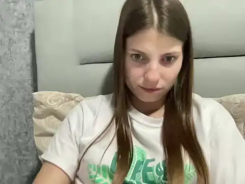 Snapshot of felicity_gold chatting on May 22, 2026, 7:30 pm felicity gold online show from May 22, 2026, 7:30 pm