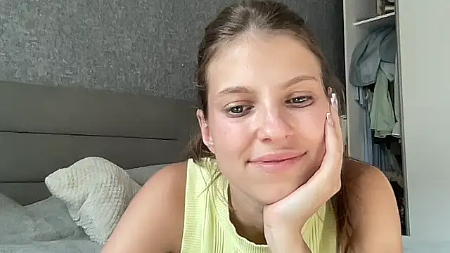 Snapshot of felicity_gold chatting on July 26, 2026, 3:19 pm felicity gold online show from July 26, 2026, 3:19 pm