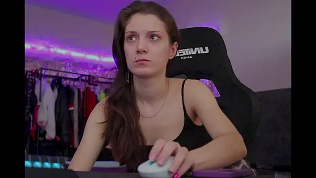 Snapshot of Kathleen_Meow chatting on September 23, 2025, 6:16 am Kathleen Meow online show from September 23, 2025, 6:16 am