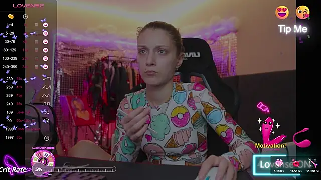 Snapshot of Kathleen_Meow chatting on October 12, 2025, 3:00 pm Kathleen Meow online show from October 12, 2025, 3:00 pm