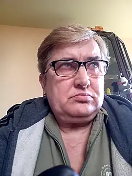 Sonya5156 online show from March 4, 2025, 2:21 pm