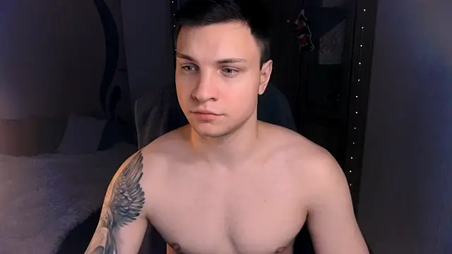 Snapshot of handsome_guy01 chatting on December 7, 2024, 1:25 am handsome guy01 online show from December 7, 2024, 1:25 am