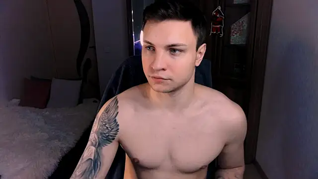 Snapshot of handsome_guy01 chatting on December 17, 2024, 1:50 am handsome guy01 online show from December 17, 2024, 1:50 am