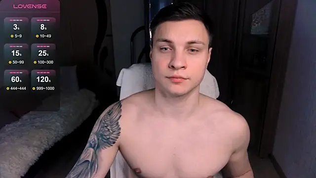 Snapshot of handsome_guy01 chatting on January 21, 2025, 1:08 am handsome guy01 online show from January 21, 2025, 1:08 am