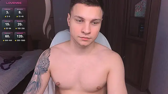 Snapshot of handsome_guy01 chatting on February 15, 2025, 2:04 am handsome guy01 online show from February 15, 2025, 2:04 am