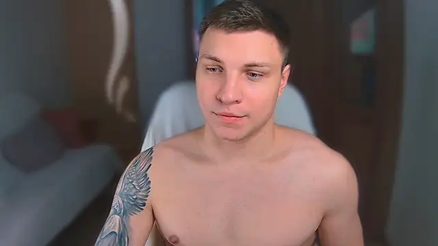 Snapshot of handsome_guy01 chatting on February 17, 2025, 11:31 pm handsome guy01 online show from February 17, 2025, 11:31 pm