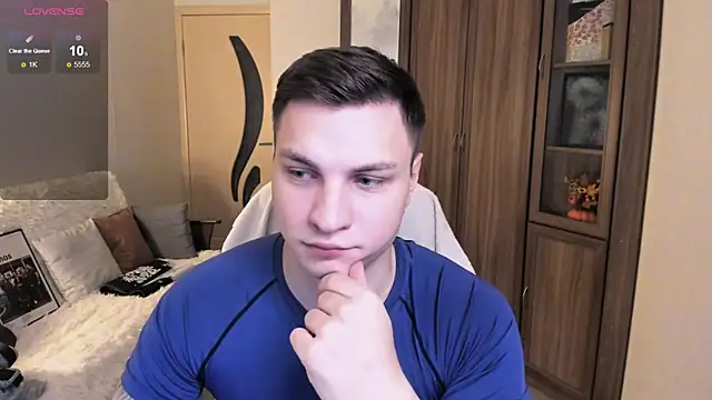Snapshot of handsome_guy01 chatting on September 30, 2025, 2:27 am handsome guy01 online show from September 30, 2025, 2:27 am