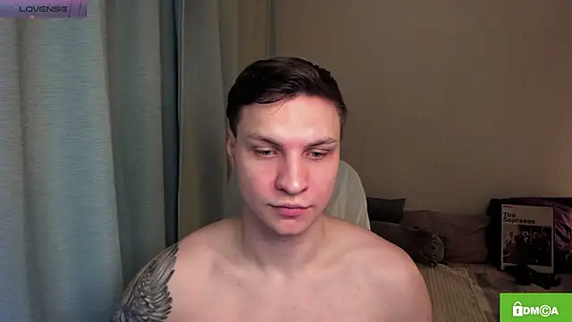 handsome guy01 online show from June 1, 2026, 2:02 am