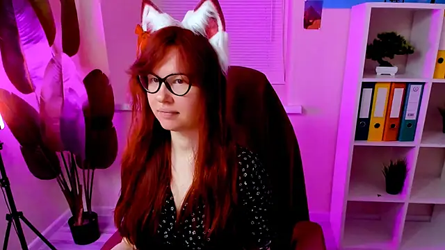 CarolGiggly online show from November 13, 2025, 9:36 pm