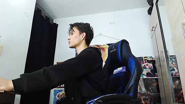 sr jaeger online show from November 21, 2025, 1:43 pm