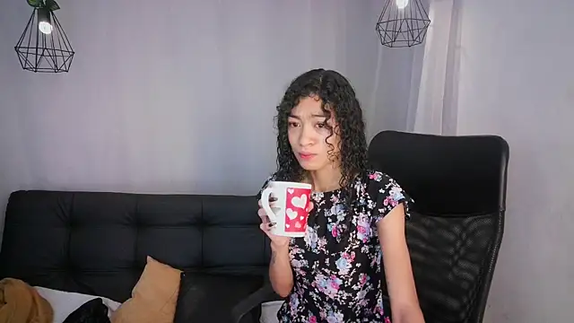 Aurora ath online show from January 7, 2025, 3:24 am