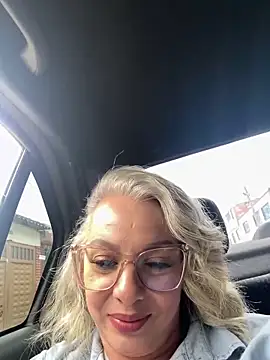 Aligoldbottom online show from December 8, 2024, 5:33 pm