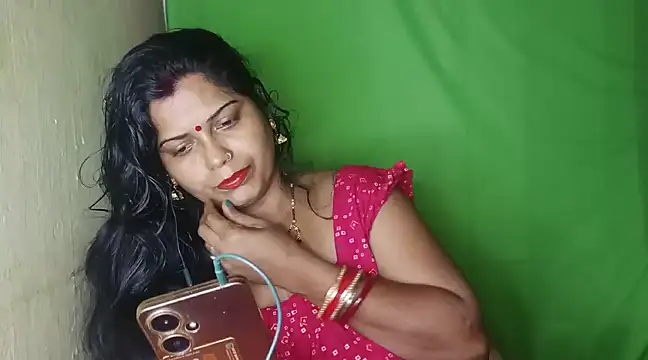 mamoni91 online show from December 29, 2024, 1:13 am