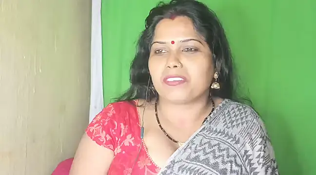 mamoni91 online show from January 22, 2025, 5:38 pm
