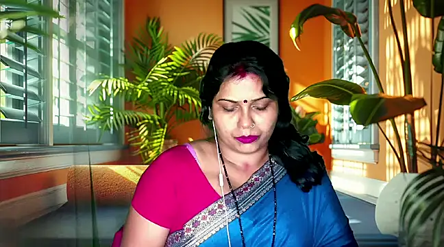 mamoni91 online show from February 25, 2025, 5:25 pm