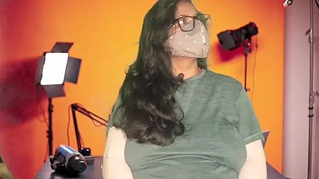 Snapshot of mamoni91 chatting on November 28, 2025, 3:31 am mamoni91 online show from November 28, 2025, 3:31 am