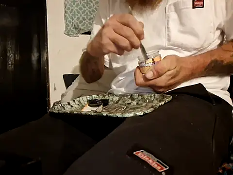 Snapshot of Cantufamily1979 chatting on September 14, 2025, 8:46 am Cantufamily1979 online show from September 14, 2025, 8:46 am