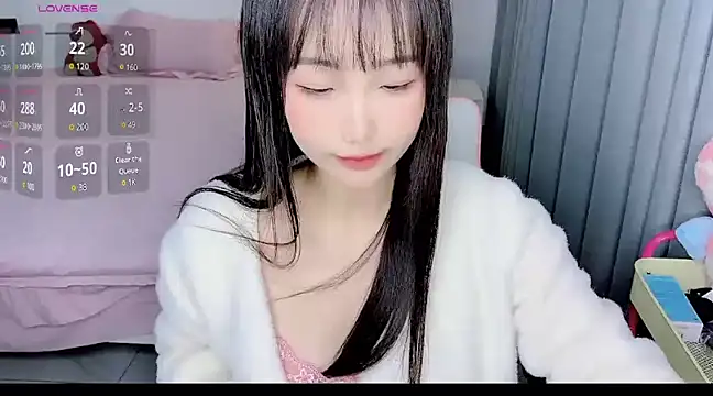 -Wendy   online show from February 14, 2025, 6:08 pm