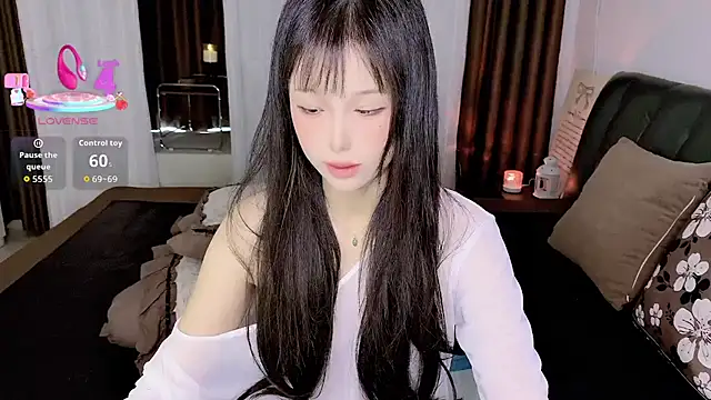 Snapshot of -Wendy__ chatting on July 24, 2026, 6:00 am -Wendy online show from July 24, 2026, 6:00 am