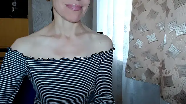 Snapshot of Pepper_mur chatting on June 1, 2026, 7:32 am Pepper mur online show from June 1, 2026, 7:32 am