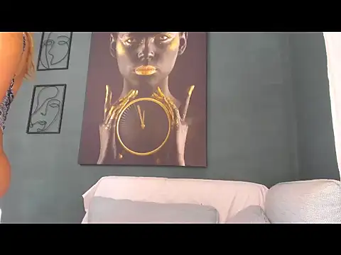 Snapshot of kriztaljessika chatting on November 20, 2025, 4:34 am kriztaljessika online show from November 20, 2025, 4:34 am